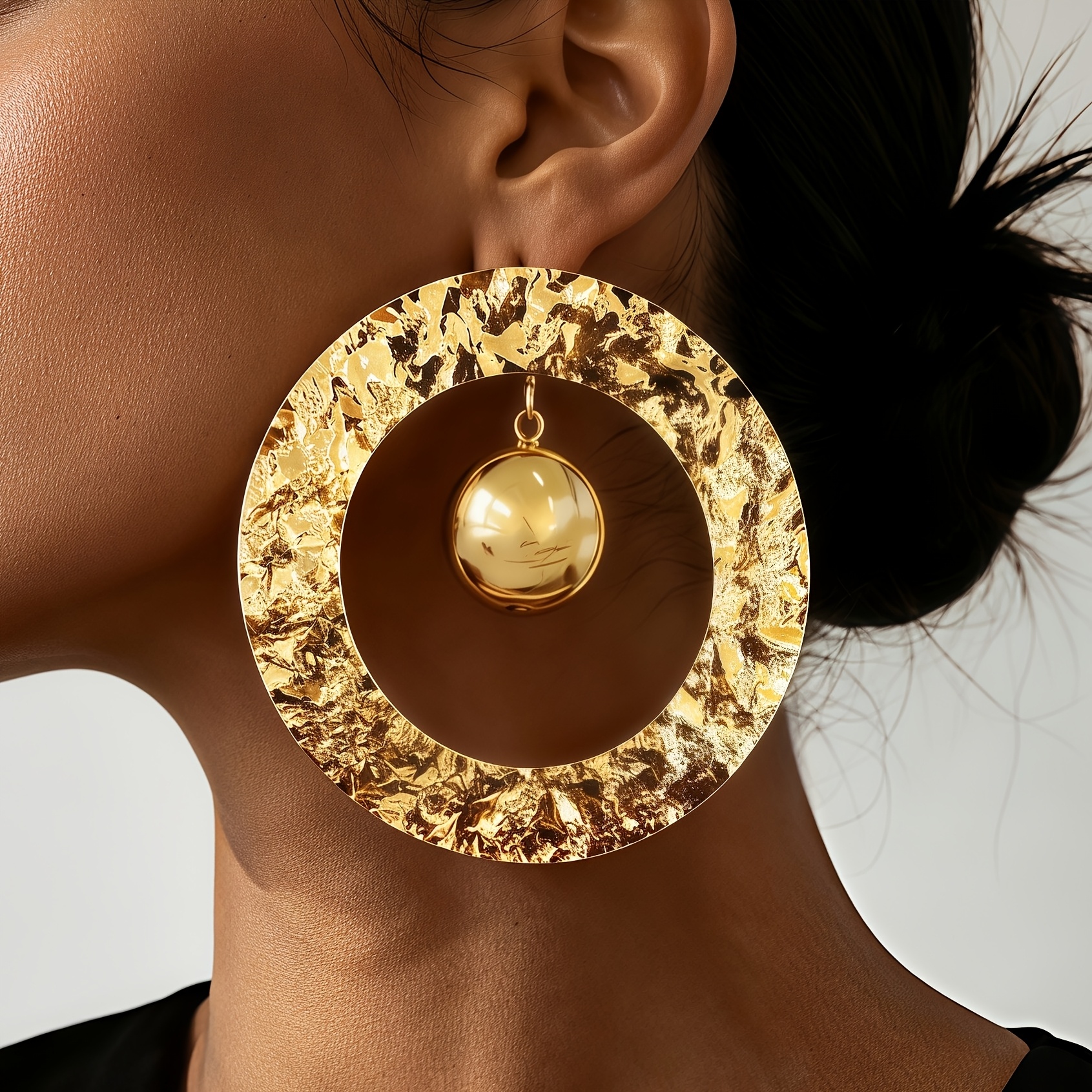 Women's Vintage Hammered Openwork Hoop Earrings